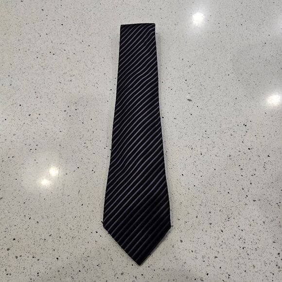 Donald Trump Signature Collection Striped Tie - Picture 10 of 10